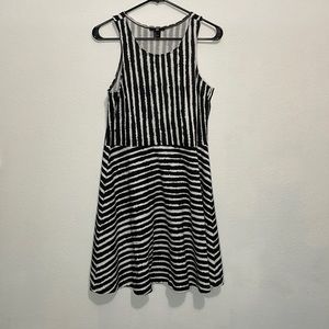 H&M black and white dress